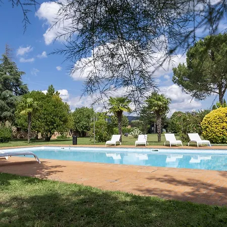 Assisi Simi Couette-café 3*